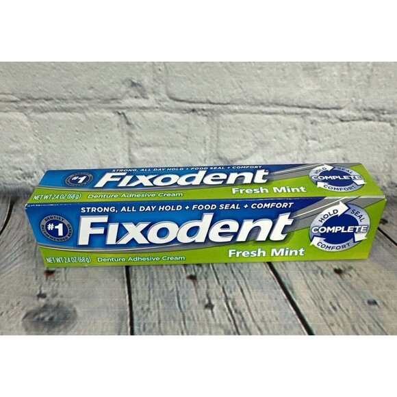 Fixodent Complete Denture Adhesive Cream Fresh Mint, 2.4 oz, NEW, 1 Box - Picture 1 of 1